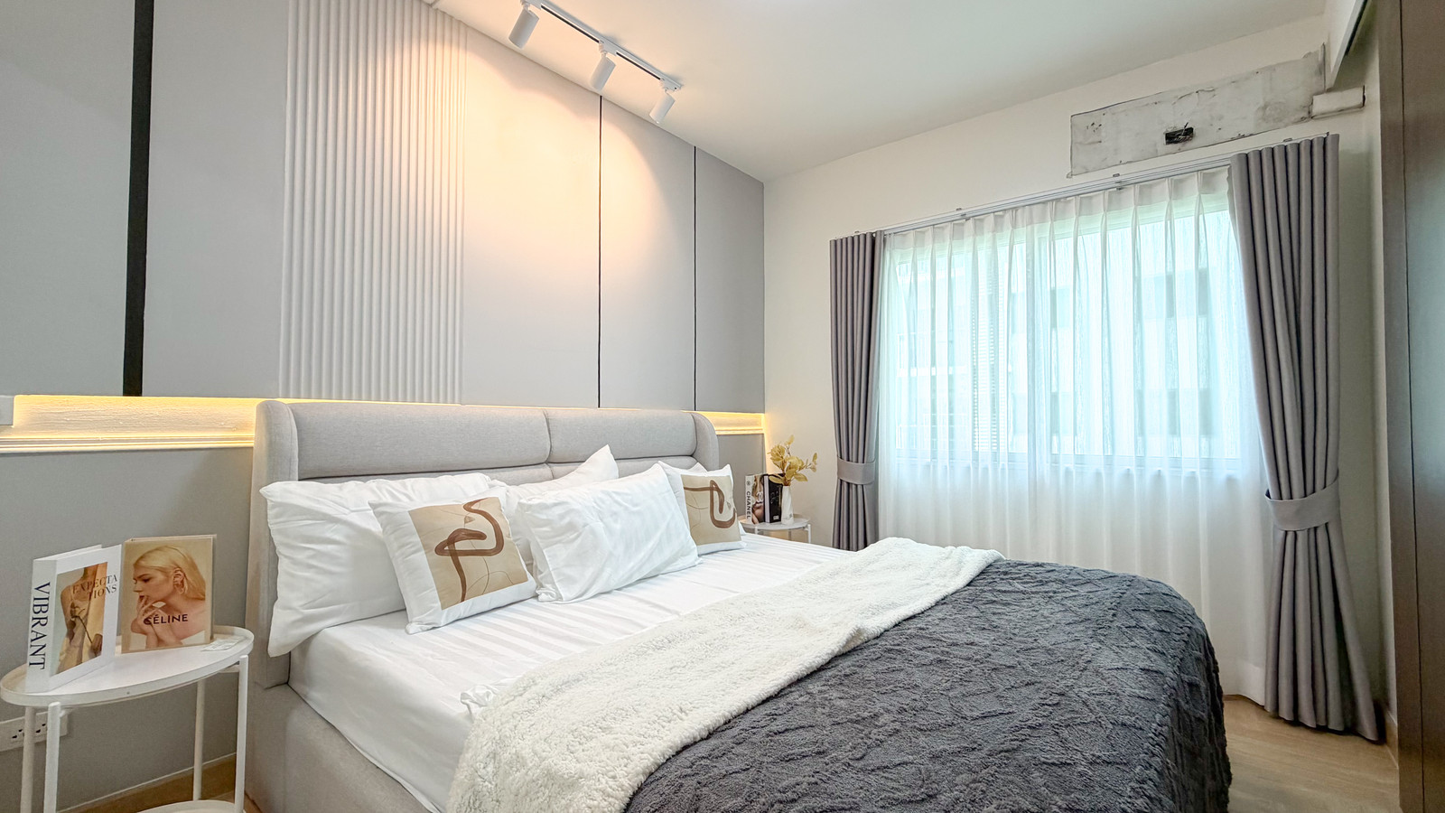 For sale cheap, fully decorated 📌A Space Asok-Ratchada ✨Condo near MRT only 600 meters. For sale cheap, fully decorated 📌A Space Asok-Ratchada ✨Condo near MRT only 600 meters.