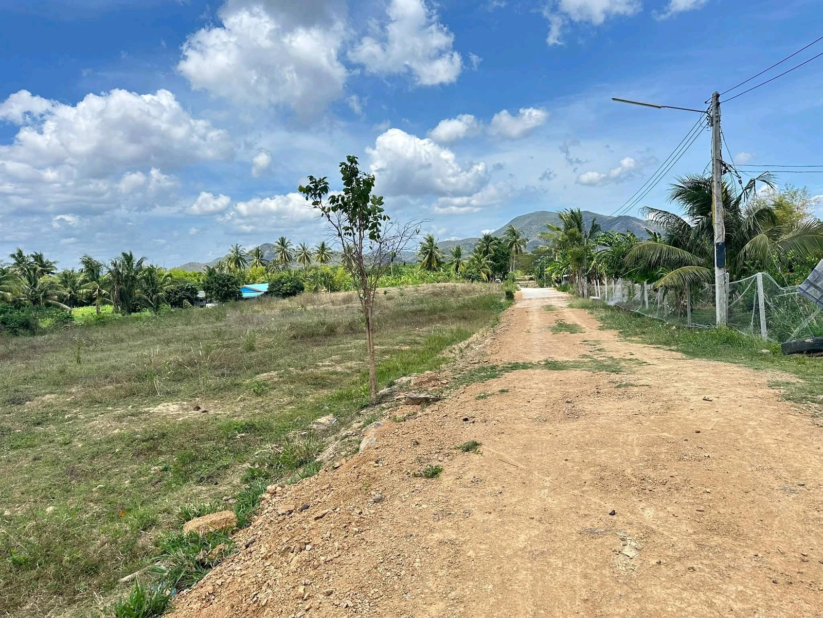 ‼️Land with mountain view “Ban Hat Kham” Kui Buri, only 1 rai‼️