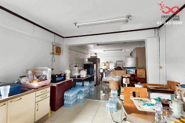 ขายทาวน์โฮม 3 ชั้น 29 ตร.ว. ลาดพร้าว 113 หลังริม  ใกล้รถไฟฟ้าสายสีเหลือง – รูปที่ 3