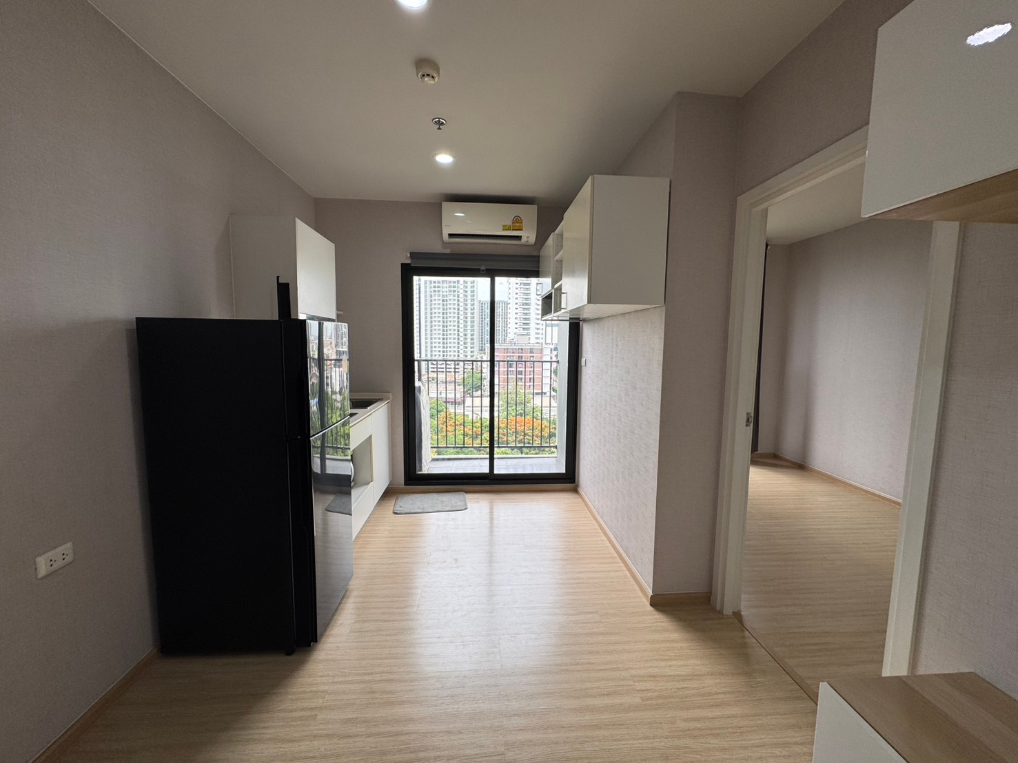 ขาย Plum Condo ปิ่นเกล้า 1 ห้องนอน 25 ตร.ม. เฟอร์ครบ พร้อมอยู่ ทำเลดี ใกล้ MRT บางยี่ขัน เพียง 2 ล้านบาท ขาย Plum Condo ปิ่นเกล้า 1 ห้องนอน 25 ตร.ม. เฟอร์ครบ พร้อมอยู่ ทำเลดี ใกล้ MRT บางยี่ขัน เพียง 2 ล้านบาท