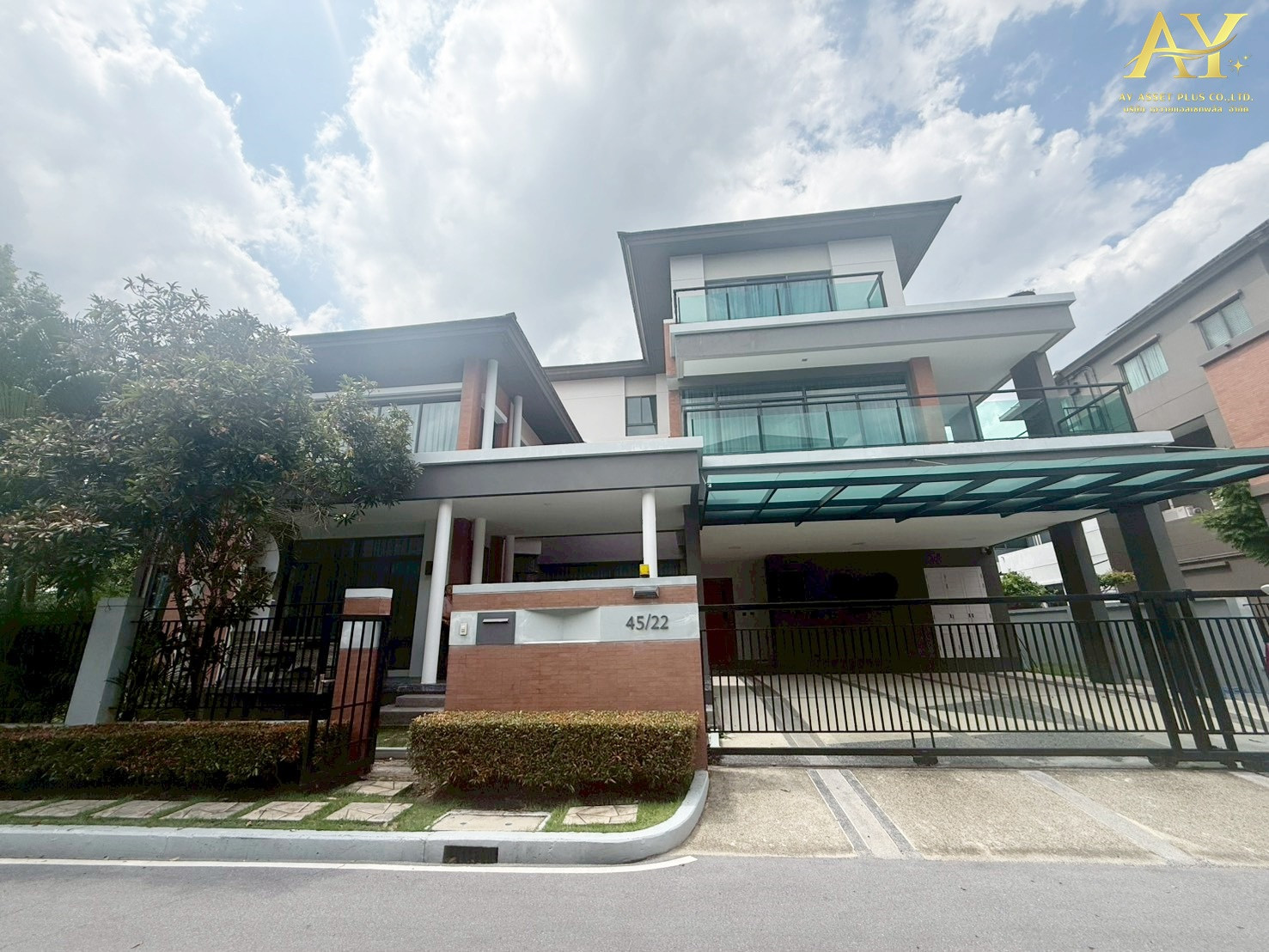 🔥 One home is finished! Luxurious mansion with great specs, 153 sq m., ceiling air conditioners + 13 wall air conditioners in total! The whole house is cool and cool. No need to be afraid of the electricity bill because there is a Solar Cell available.✨ 🔥 One home is finished! Luxurious mansion with great specs, 153 sq m., ceiling air conditioners + 13 wall air conditioners in total! The whole house is cool and cool. No need to be afraid of the electricity bill because there is a Solar Cell available.✨