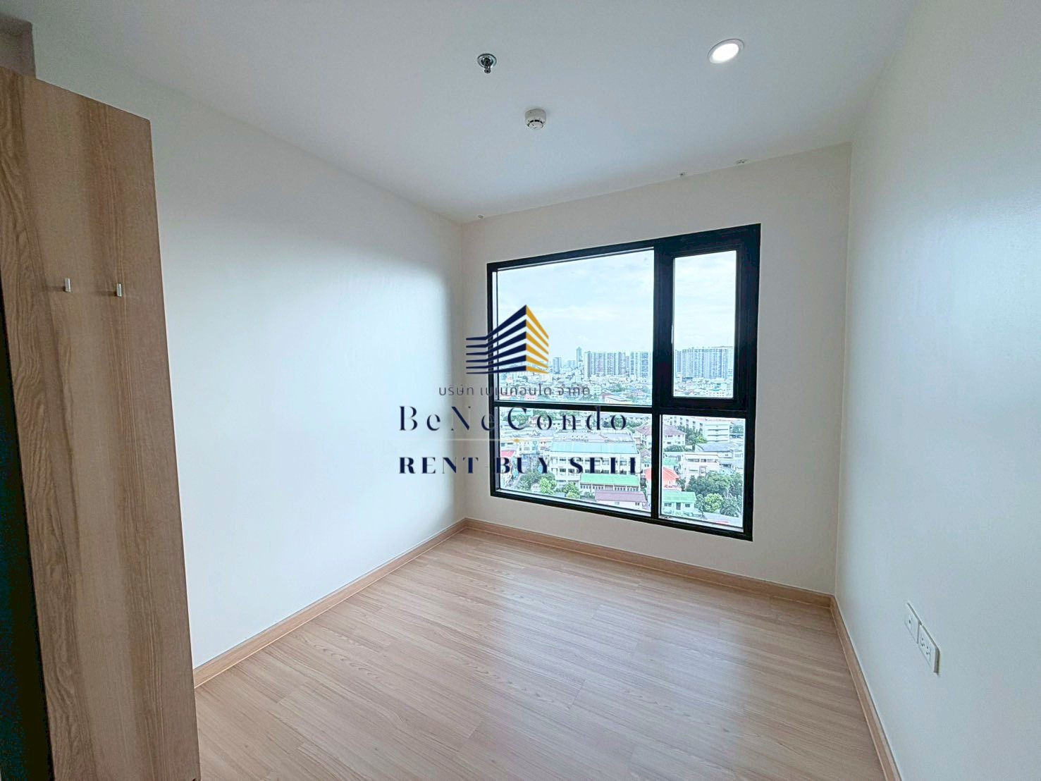 *** For sale: Brix Condominium *** *** For sale: Brix Condominium ***