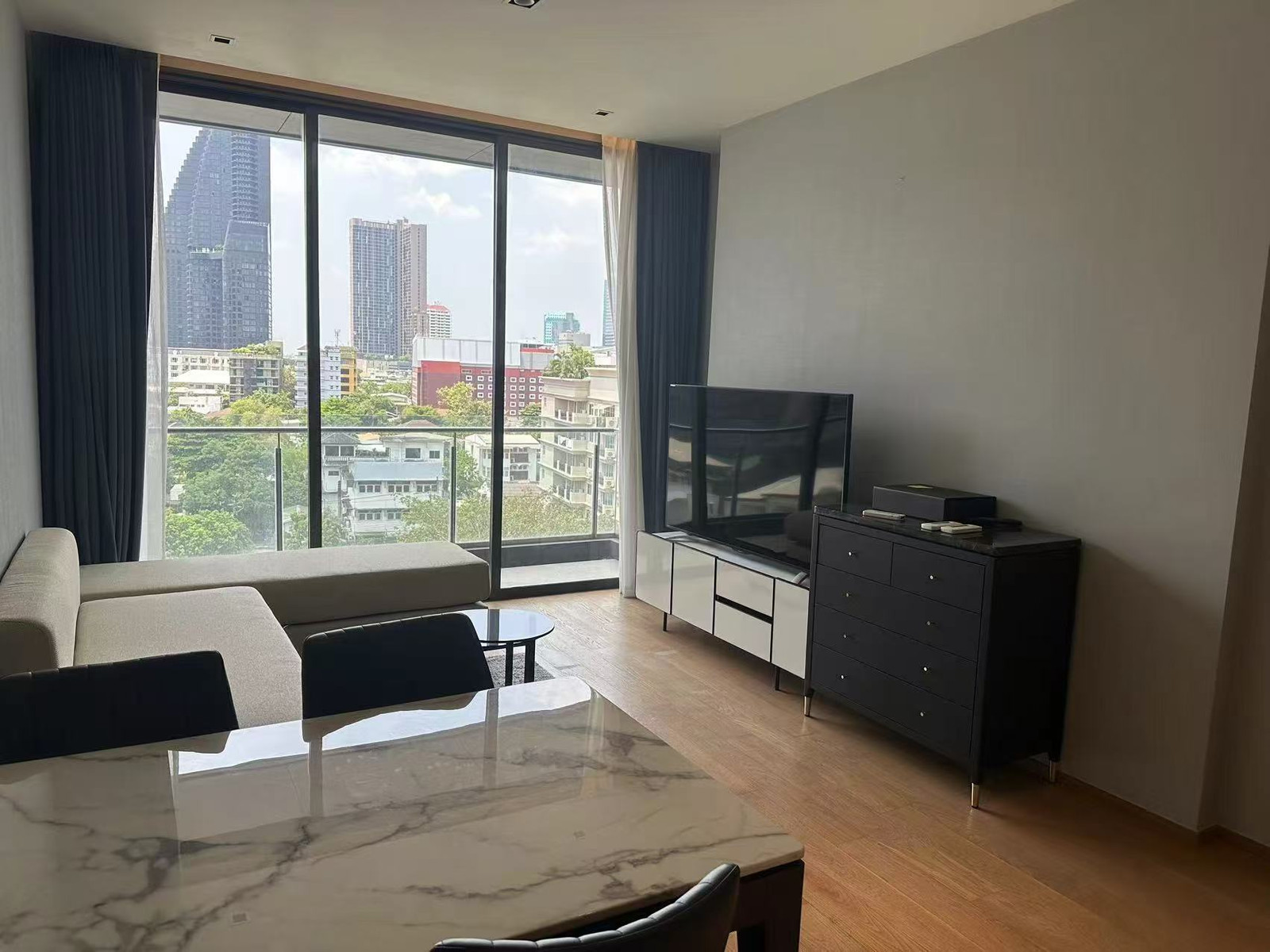🩵🐳 BEATNIQ Sukhumvit 32 🐳🩵 2 Bed 2 Bath, Rental 80,000 Baht 
