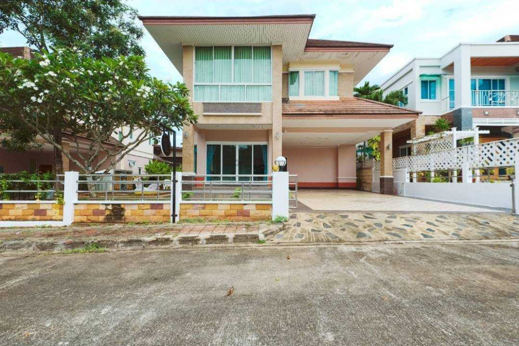 ขาย บ้านเดี่ยว June Pool Villa 359 ตรม 1 งาน 6 ตรว พูลวิลล่าสุดหรู พร้อมเข้าอยู่ทันที ขาย บ้านเดี่ยว June Pool Villa 359 ตรม 1 งาน 6 ตรว พูลวิลล่าสุดหรู พร้อมเข้าอยู่ทันที
