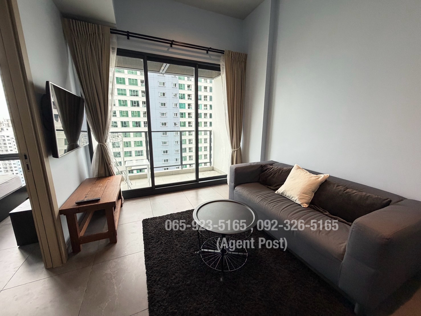 Ready to move in !! ** ห้องใหม่มาก คอนโดใกล้มศว. The Lofts Asoke - 28,000/month
