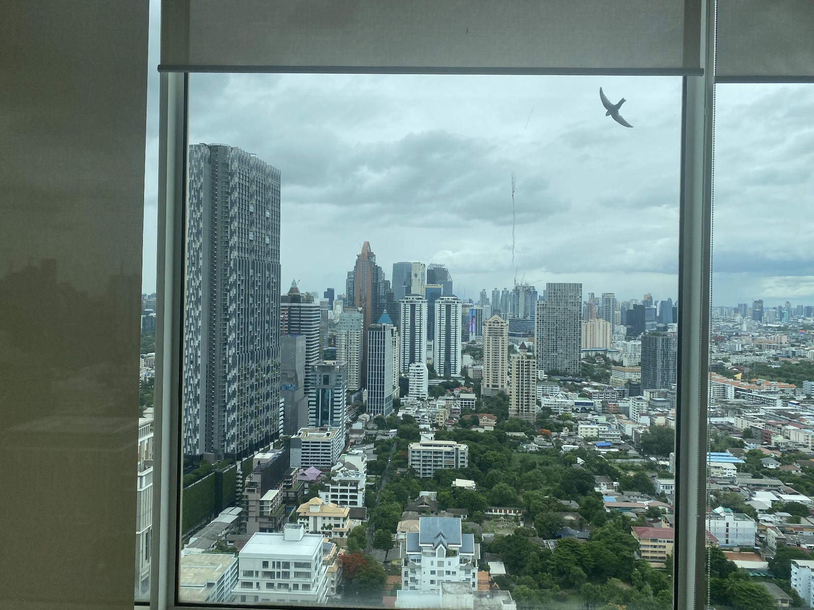 🔥For Rent🔥3b4b 🚩The Empire place sathorn Condo ✅Pls Call ✅+66972422655