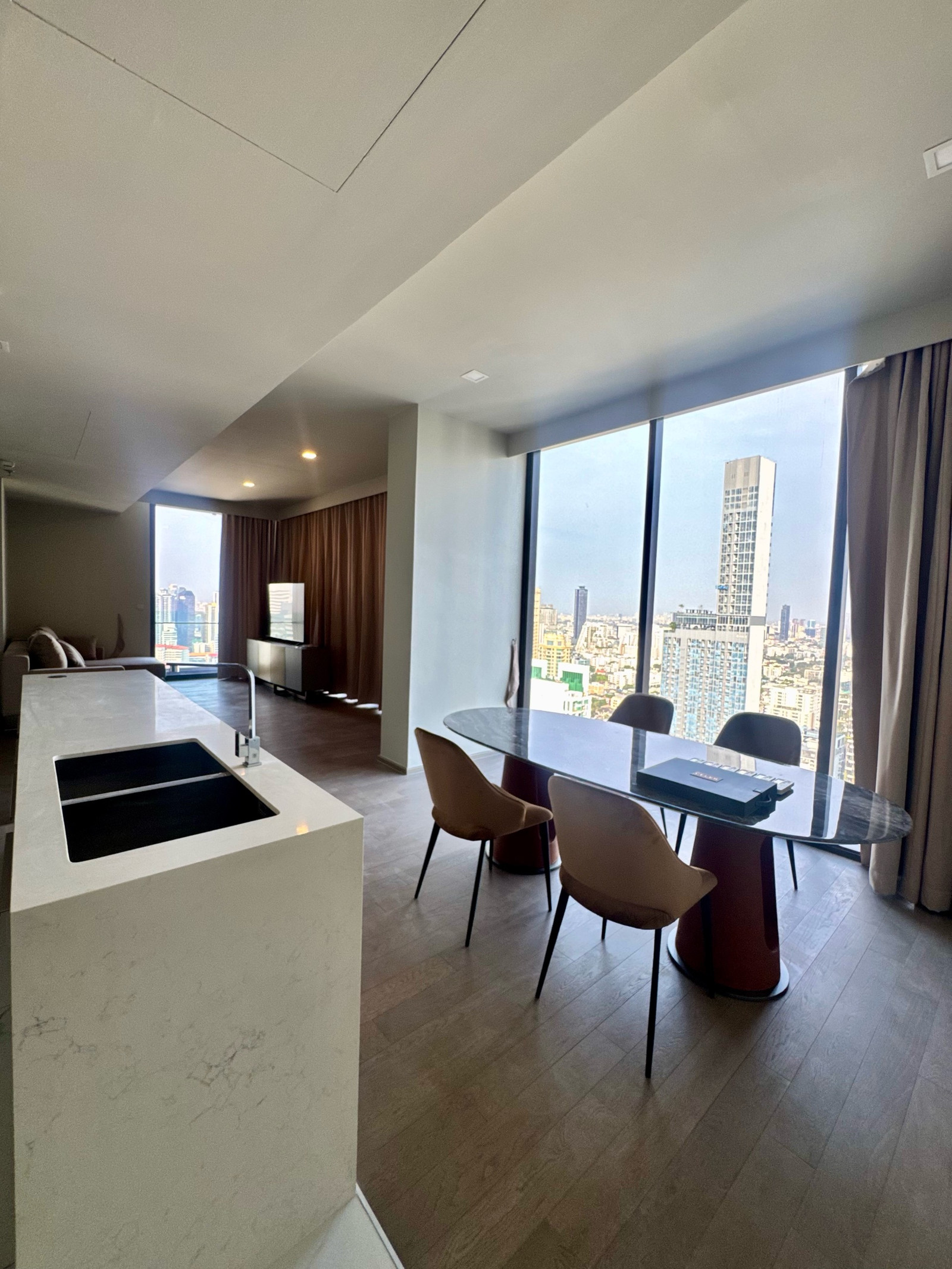 🔥For Rent & Sell🔥3b2b 🚩Celes Asoke Condo ✅Pls Call ✅+66972422655