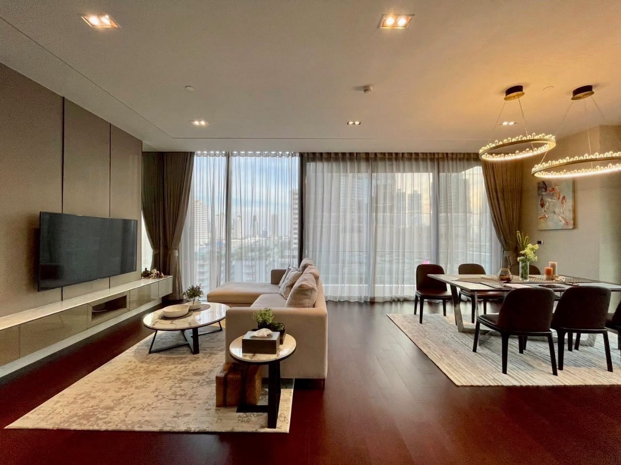 For Rent MARQUE Sukhumvit 39 2beds size 131.8 sq.m. F/F For Rent MARQUE Sukhumvit 39 2beds size 131.8 sq.m. F/F