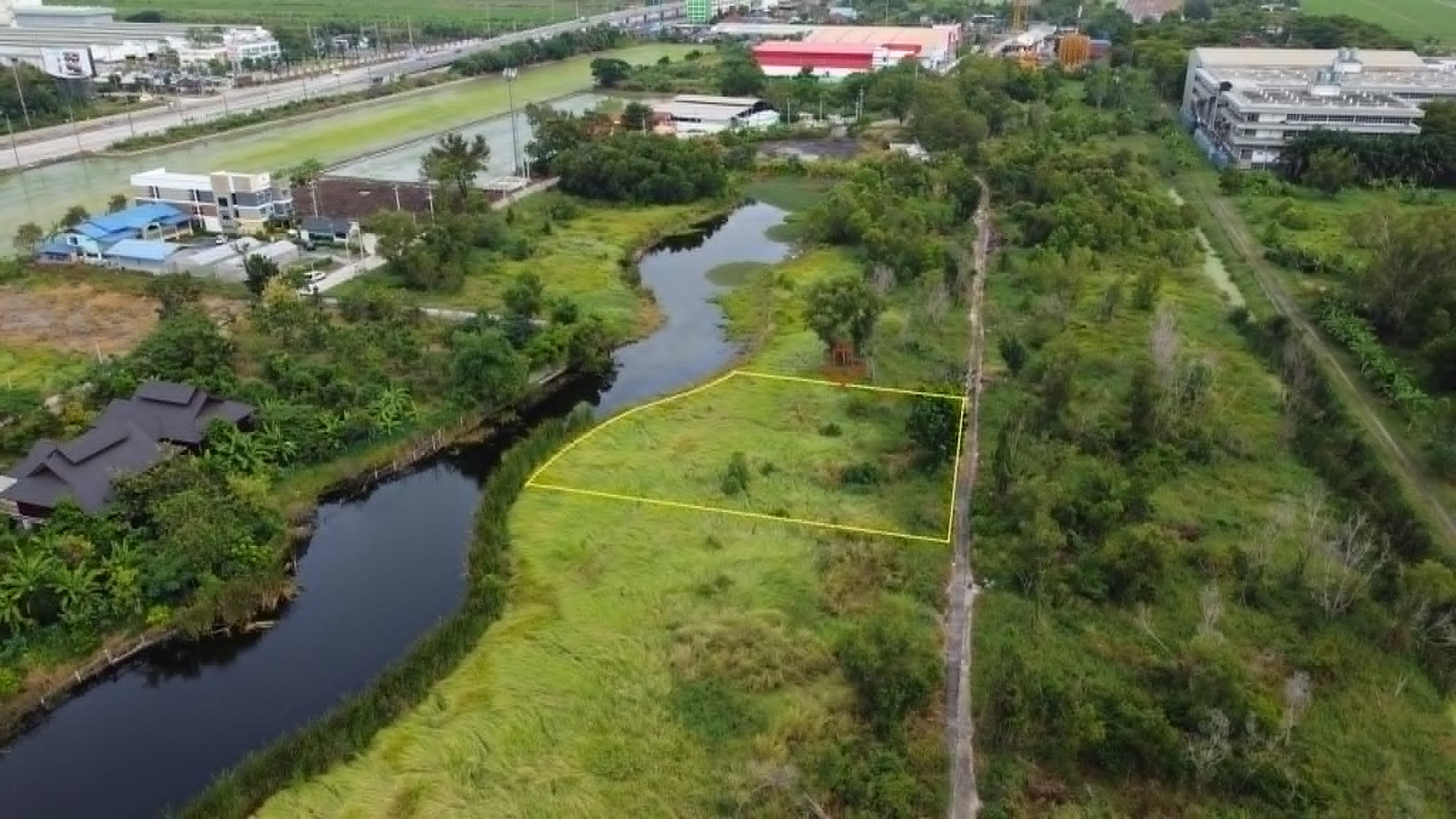 Land next to water in the project Shady atmosphere, area 1 rai 92 square wah, behind Pongphon Market, Chachoengsao, near Bangkok. – รูปที่ 4