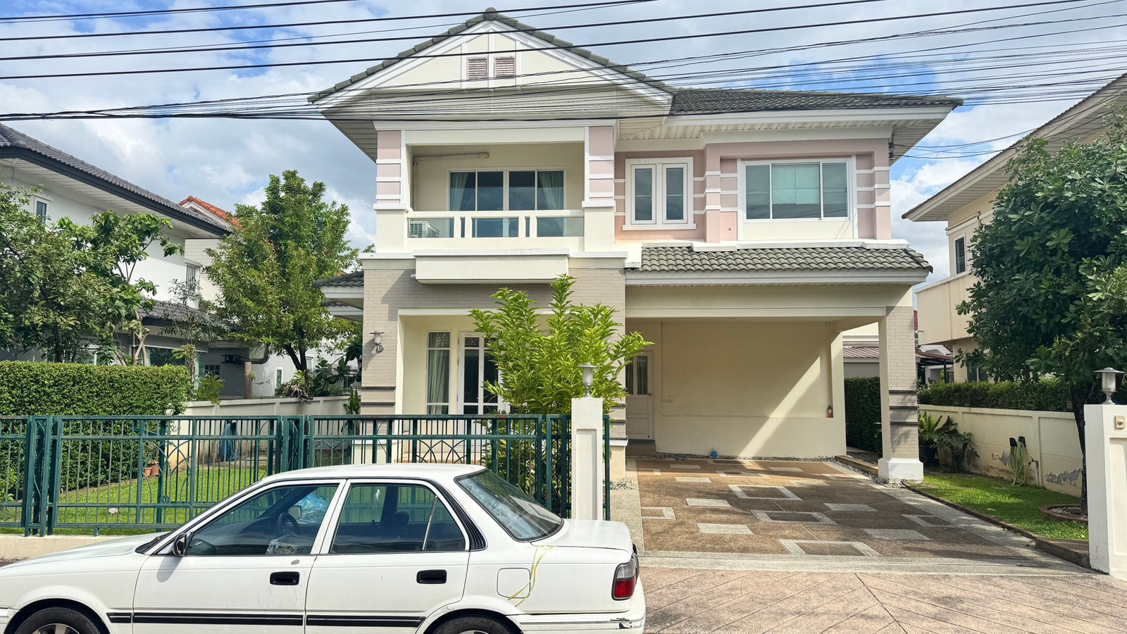 🏡บ้านเช่า เพอร์เฟคเพลส รามคำแหง 164 บ้านสวย พร้อมอยู่ ทำเลดี บรรยากาศร่มรื่น สนามหญ้ากว้างสวย 