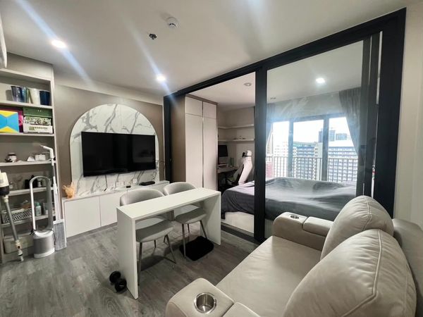 ขายพร้อมผู้เช่า ✨ The Line Vibe ขนาด 1 ห้องนอน 32.9sqm เพียง 3.99 ล้านบาท Yield 6% สนใจเข้าชมโครงการ โทรเลย 065-2614622 แทมมี่