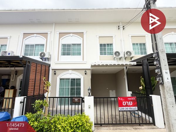 Townhouse for sale, Lio Thepharak-Bangna Village, Samut Prakan.