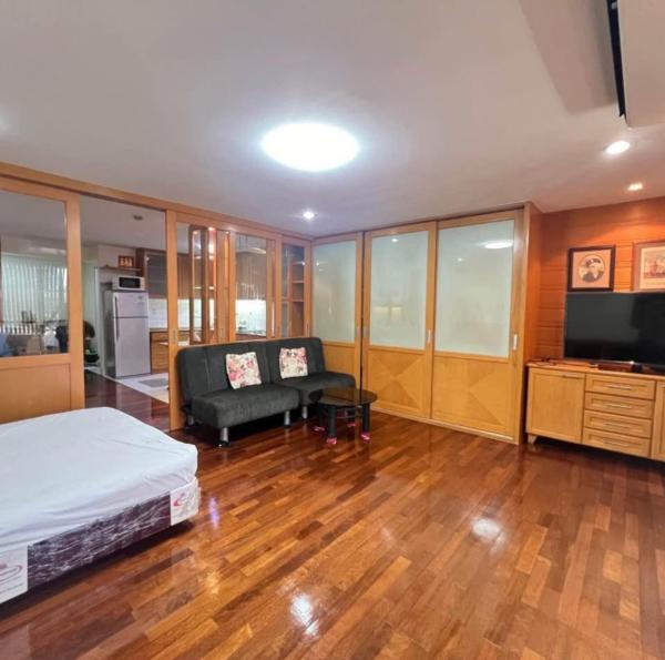 ขายคอนโด  เฟิร์ส ทาวเวอร์ คลองเตยเหนือ เขต วัฒนา กรุงเทพ CX-163793