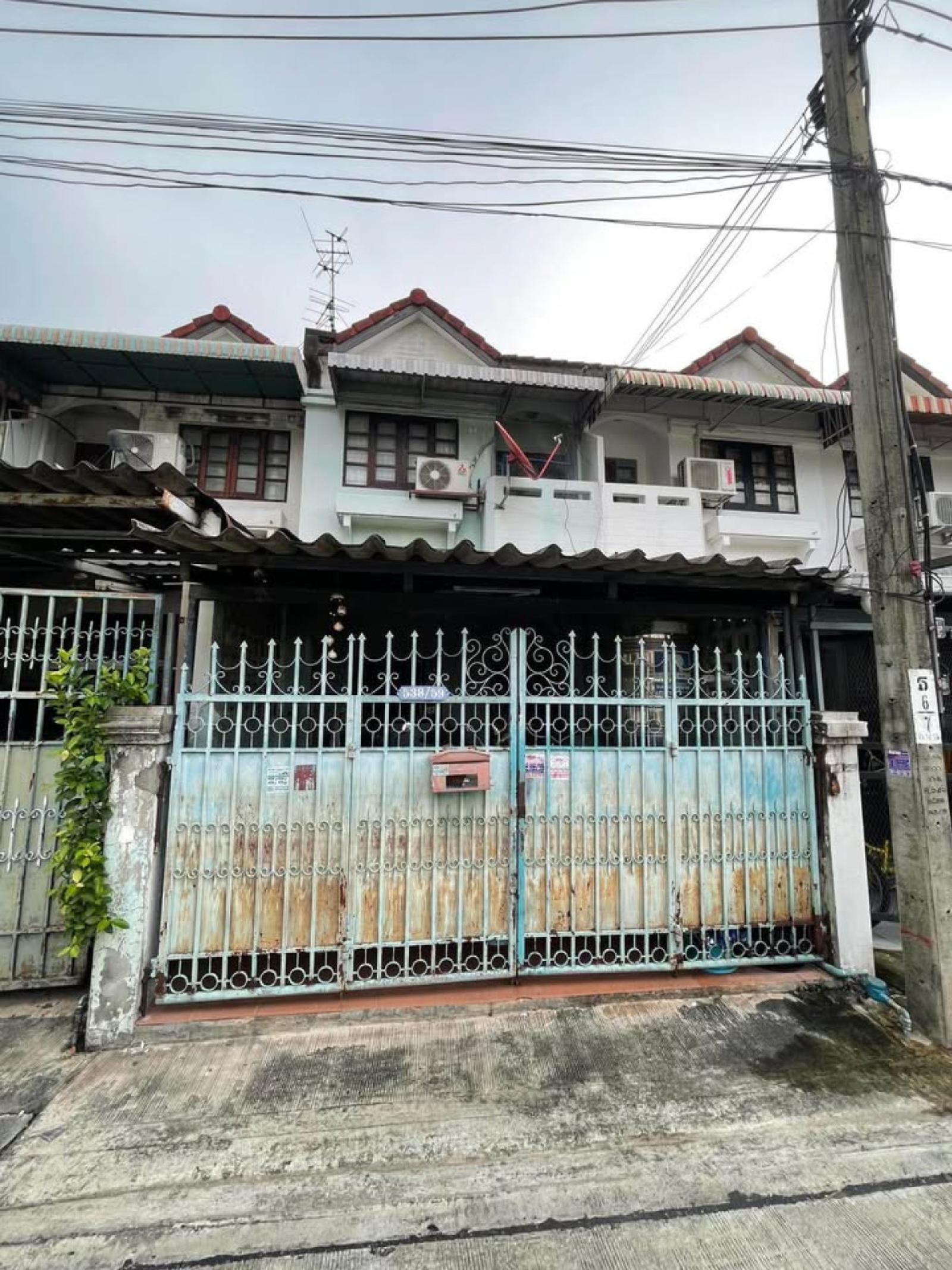 For Sale Town house charan41 , Arun Ammarin , Bangkok Noi , Bangkok , CX-163636 For Sale Town house charan41 , Arun Ammarin , Bangkok Noi , Bangkok , CX-163636