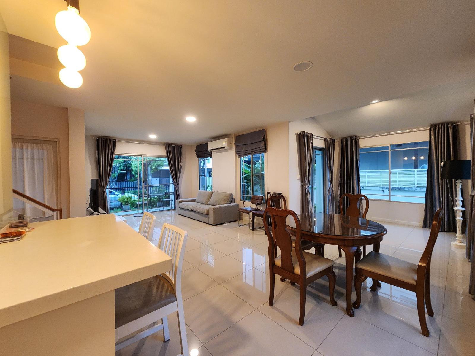 MN05165 - Manthana Onnut - Wongwan 2 : มัณฑนา อ่อนนุช - วงแหวน 2 : Manthana Onnut - Wongwan 2 : มัณฑนา อ่อนนุช - วงแหวน 2 - #Megabangna #InternationalSchool (PanAsia / Concordian) #SuvarnabhumiAirport – รูปที่ 2