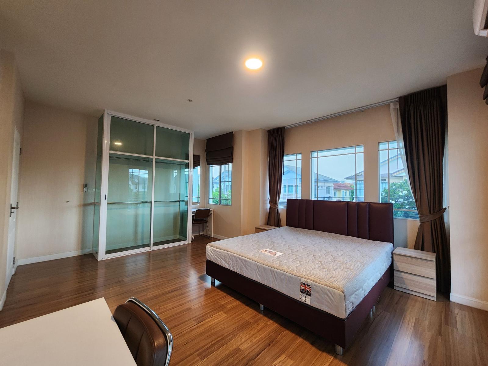 MN05165 - Manthana Onnut - Wongwan 2 : มัณฑนา อ่อนนุช - วงแหวน 2 : Manthana Onnut - Wongwan 2 : มัณฑนา อ่อนนุช - วงแหวน 2 - #Megabangna #InternationalSchool (PanAsia / Concordian) #SuvarnabhumiAirport – รูปที่ 3