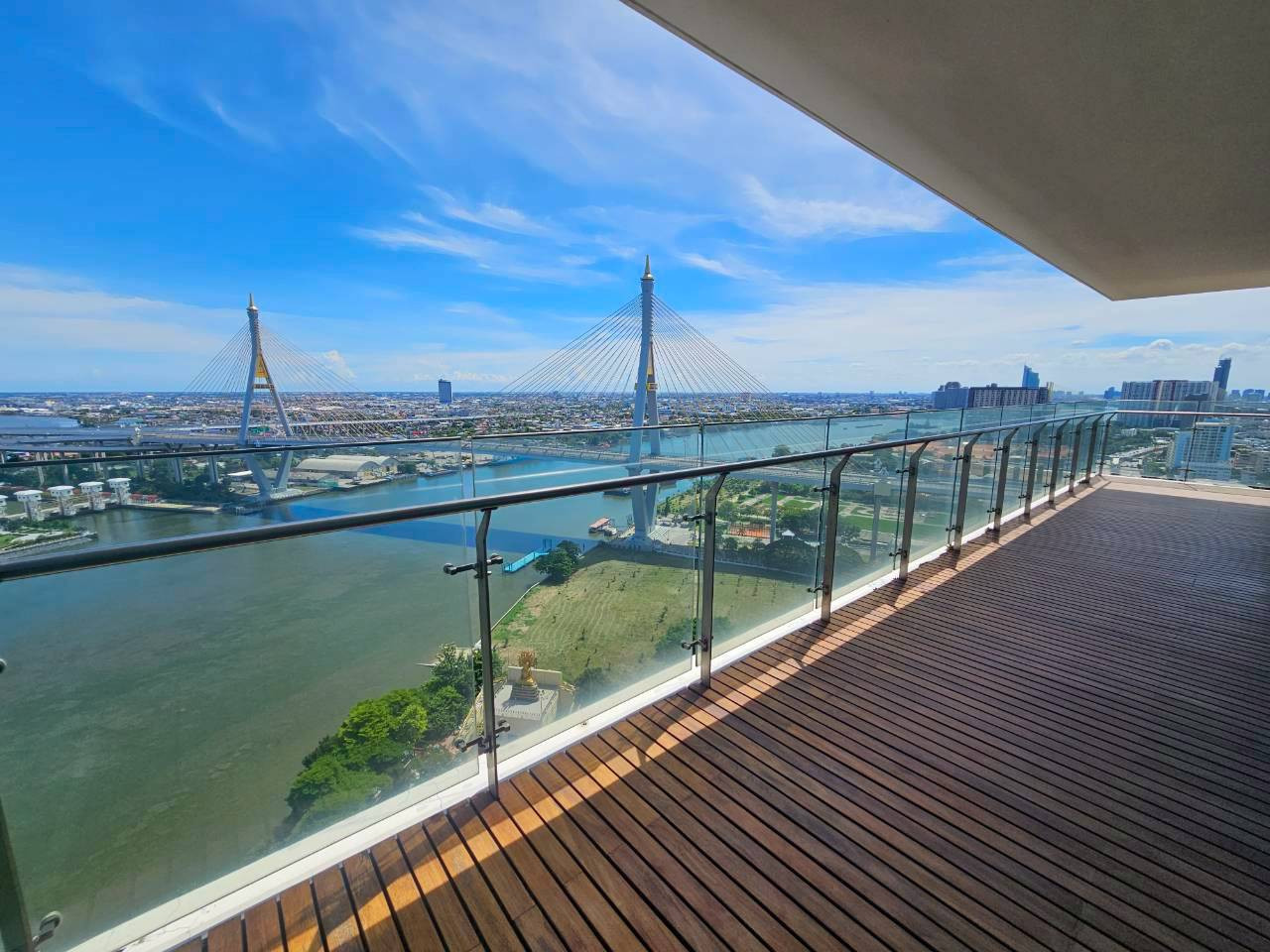 Hot Sale The Pano 3 Bedroom River view Hot Sale The Pano 3 Bedroom River view