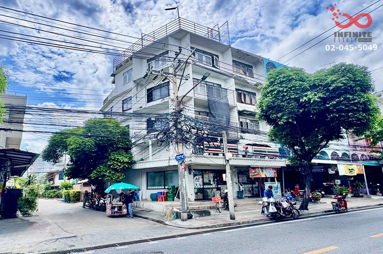 ขายอาคารพาณิชย์ 4.5 ชั้น 45 ตร.ว. ประชาสงเคราะห์ ดินแดง หลังมุม ติดถนน  ใกล้ MRT ห้วยขวาง