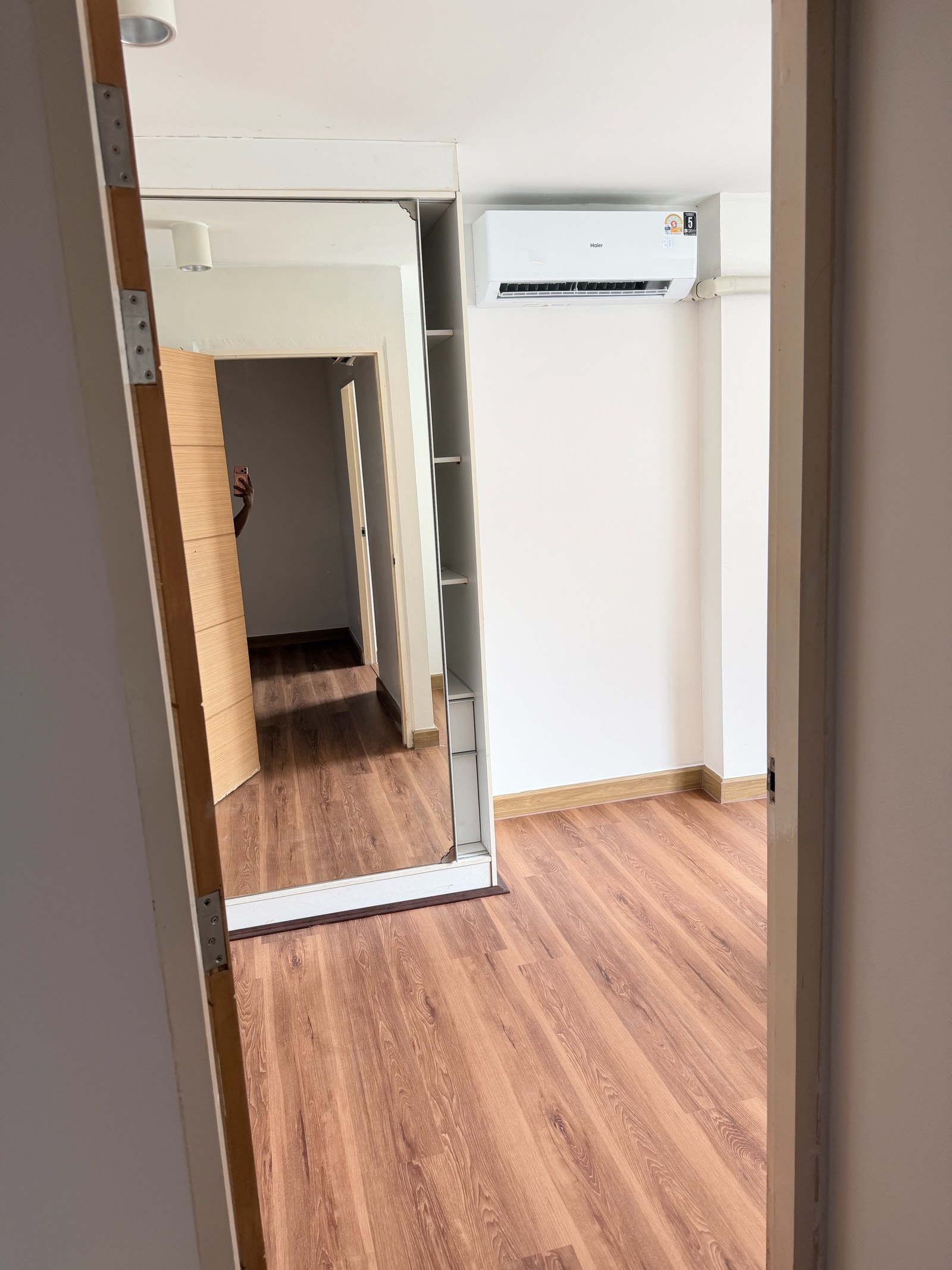 (รหัส SM2063) ขายคอนโด โครงการ Swift Condo : สวิฟท์ คอนโด – รูปที่ 3