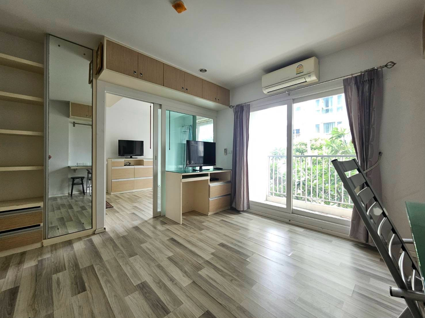 Urgent sale!! THE KEY Prachachuen 1.4 million baht Urgent sale!! THE KEY Prachachuen 1.4 million baht