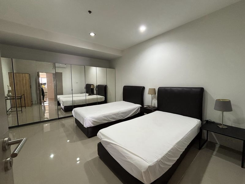 ENG BELOW 👀 Condo for rent, 4 bedrooms, wide size, good quality, fully furnished, near BTS Thonglor / Phrom Phong / ready to move in 5 Aug. 2026 📌 – รูปที่ 4