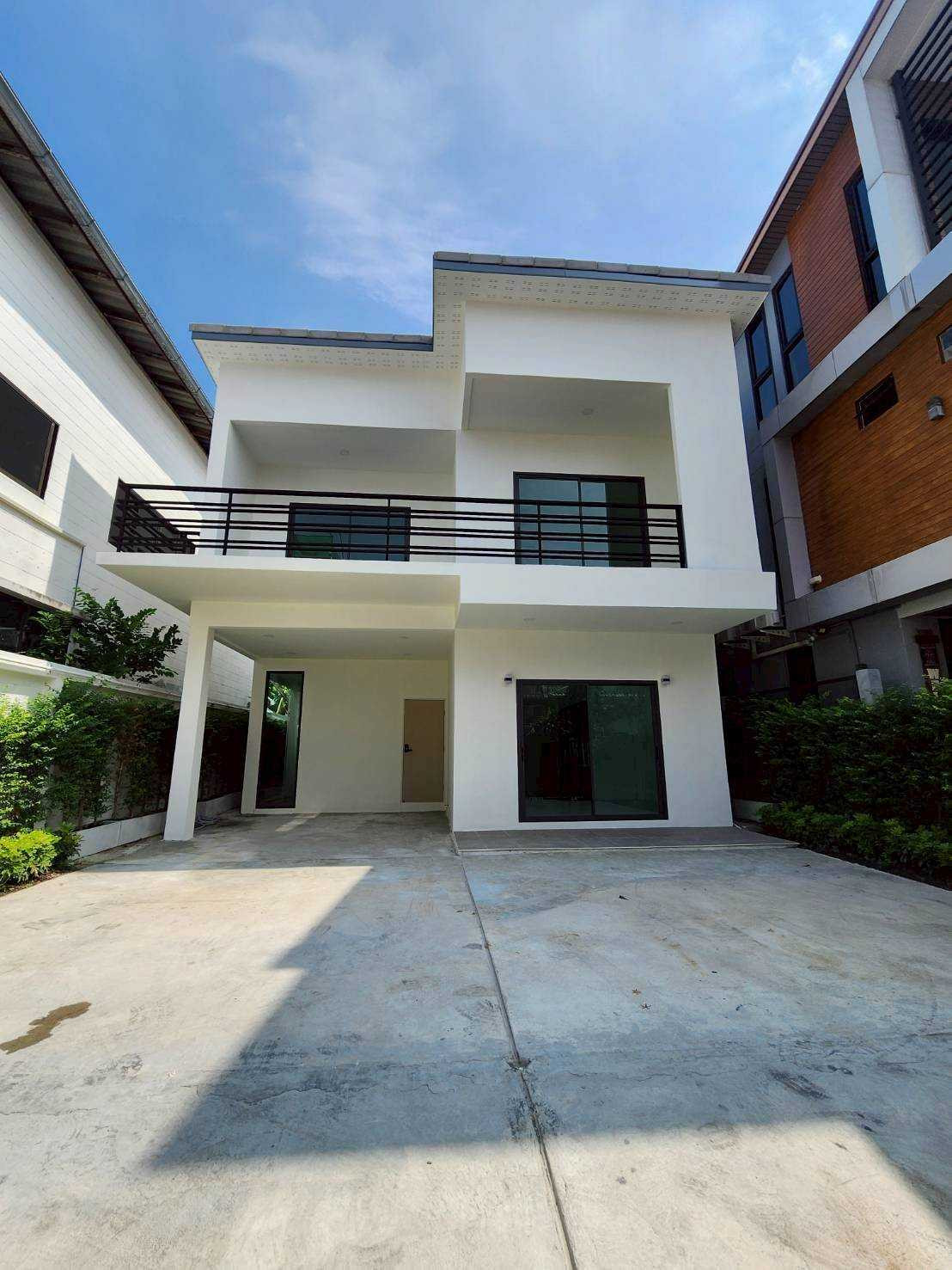 ขาย ทาวน์โฮม / โฮมออฟฟิศหลังใหญ่ สุขุมวิท 93 (ซอยพึ่งมี 29) บ้านใหม่ เนื้อที่กว้างพิเศษ 53 ตร.ว. ทำเลศักยภาพใกล้ BTS บางจาก ขาย ทาวน์โฮม / โฮมออฟฟิศหลังใหญ่ สุขุมวิท 93 (ซอยพึ่งมี 29) บ้านใหม่ เนื้อที่กว้างพิเศษ 53 ตร.ว. ทำเลศักยภาพใกล้ BTS บางจาก