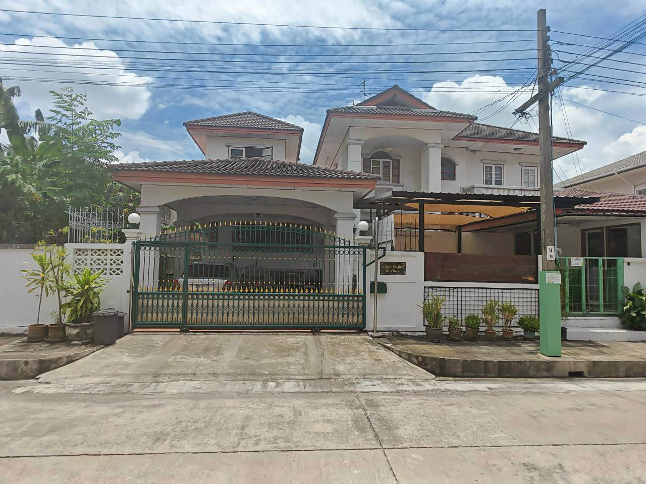 สุดยอดทำเล บ้านเดี่ยวในเมืองทองธานี -แจ้งวัฒนะ หลัง BEE HIVE ใกล้มหาวิทยาลัยสุโขทัยธรรมาธิราช สุดยอดทำเล บ้านเดี่ยวในเมืองทองธานี -แจ้งวัฒนะ หลัง BEE HIVE ใกล้มหาวิทยาลัยสุโขทัยธรรมาธิราช