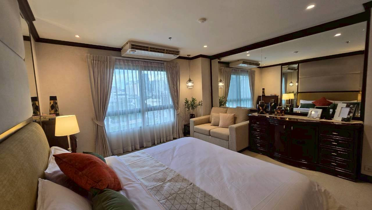 Baan Ploenchit, luxury condominium for rent | Soi Ruamrudee 2 | Only 32,000 baht/month, area 62.26 square meters, fully furnished. Baan Ploenchit, luxury condominium for rent | Soi Ruamrudee 2 | Only 32,000 baht/month, area 62.26 square meters, fully furnished.