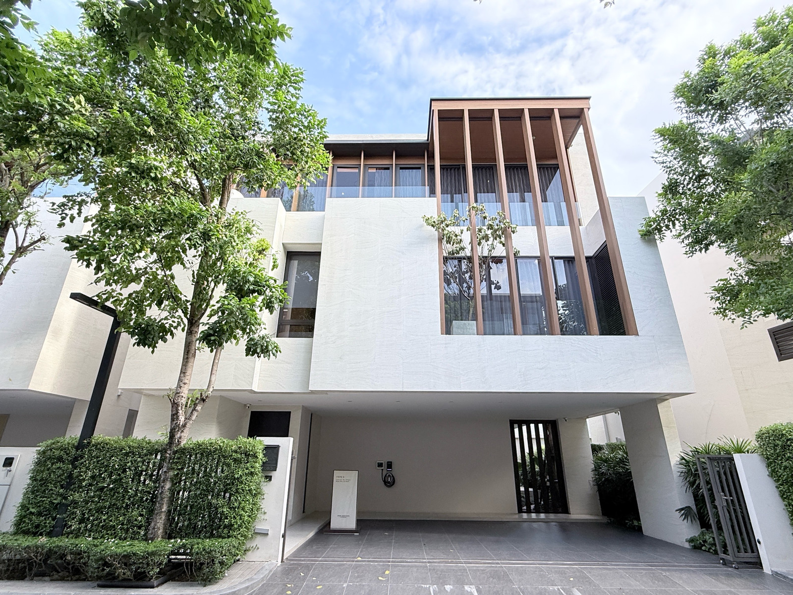 Fully Furnished - Park Heritage Pattanakarn20