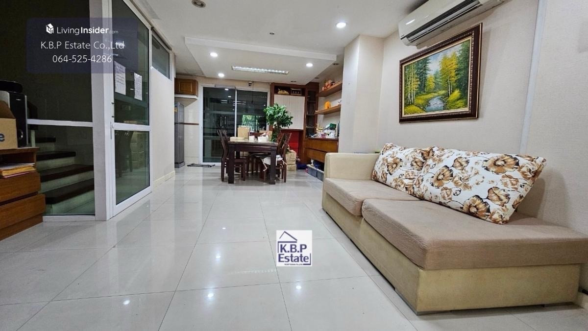 ขายด่วน ทาวน์โฮมธนาพัฒน์ เฮ้าส์ สาทร - นราธิวาส 22.70ตร.วา 280 ตรม. 3ชั้น 4นอน 4น้ำ 3ที่จอดรถ ตำแหน่งสวยและเงียบสงบ ขายด่วน ทาวน์โฮมธนาพัฒน์ เฮ้าส์ สาทร - นราธิวาส 22.70ตร.วา 280 ตรม. 3ชั้น 4นอน 4น้ำ 3ที่จอดรถ ตำแหน่งสวยและเงียบสงบ
