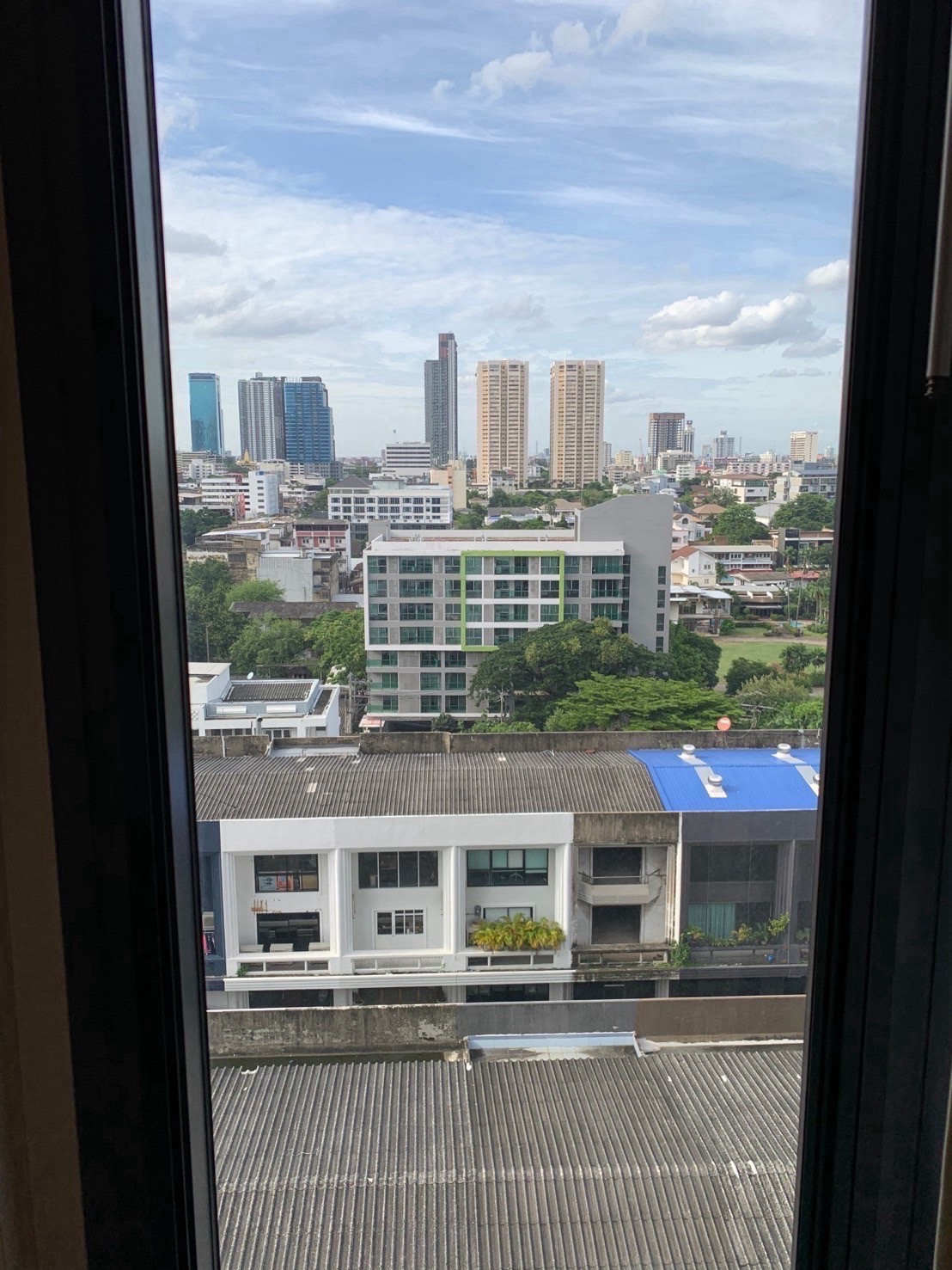 pet ✅ / M thonglor 10 / 2bed 58sqm / 34,999 bath / 0632717888 linephone whatapp wechat
