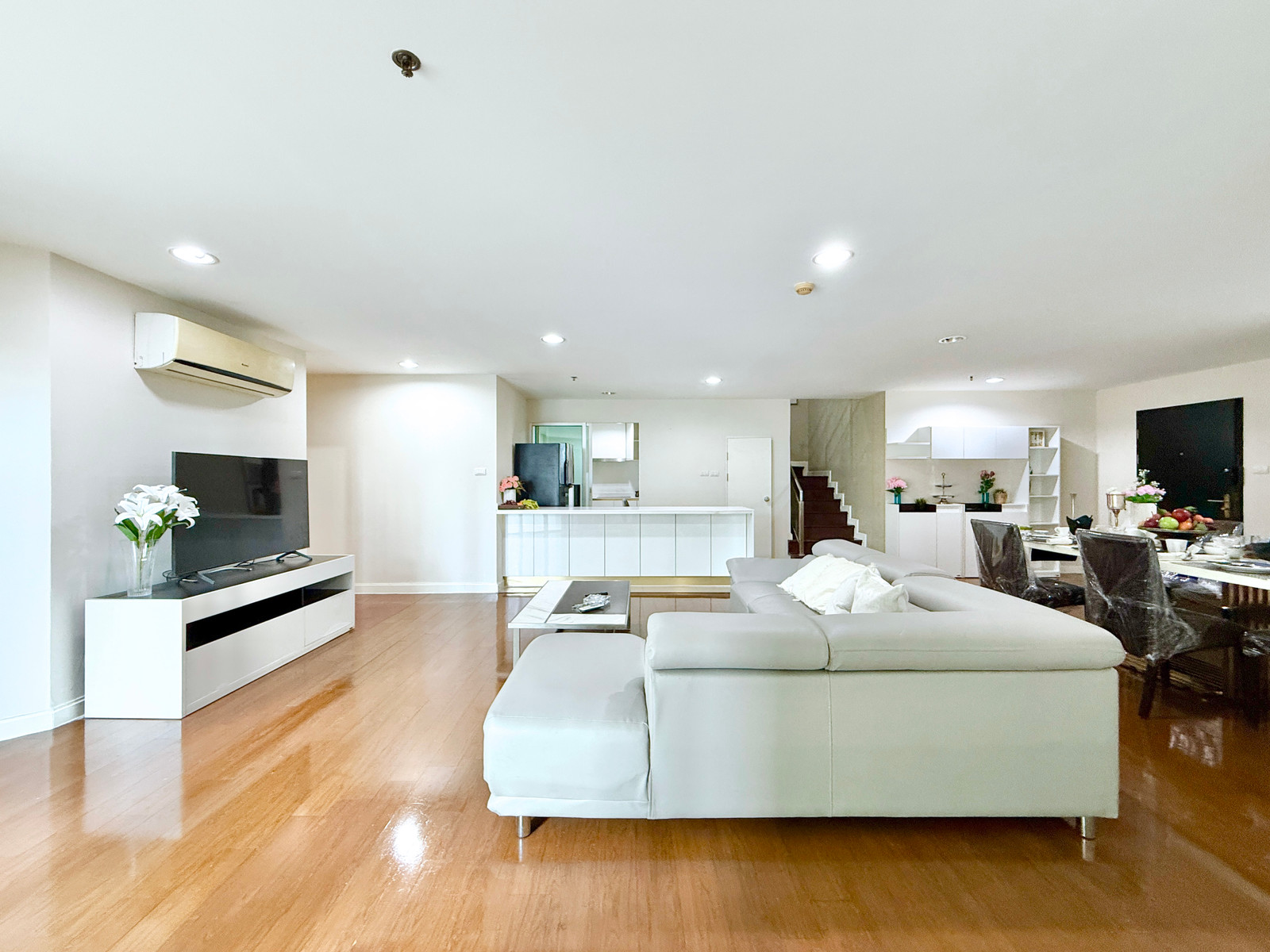 🚀 Belle Grand Rama9 - Penthouse Duplex 268sq.m. 5bed5bath 092-545-6151 (Tim)