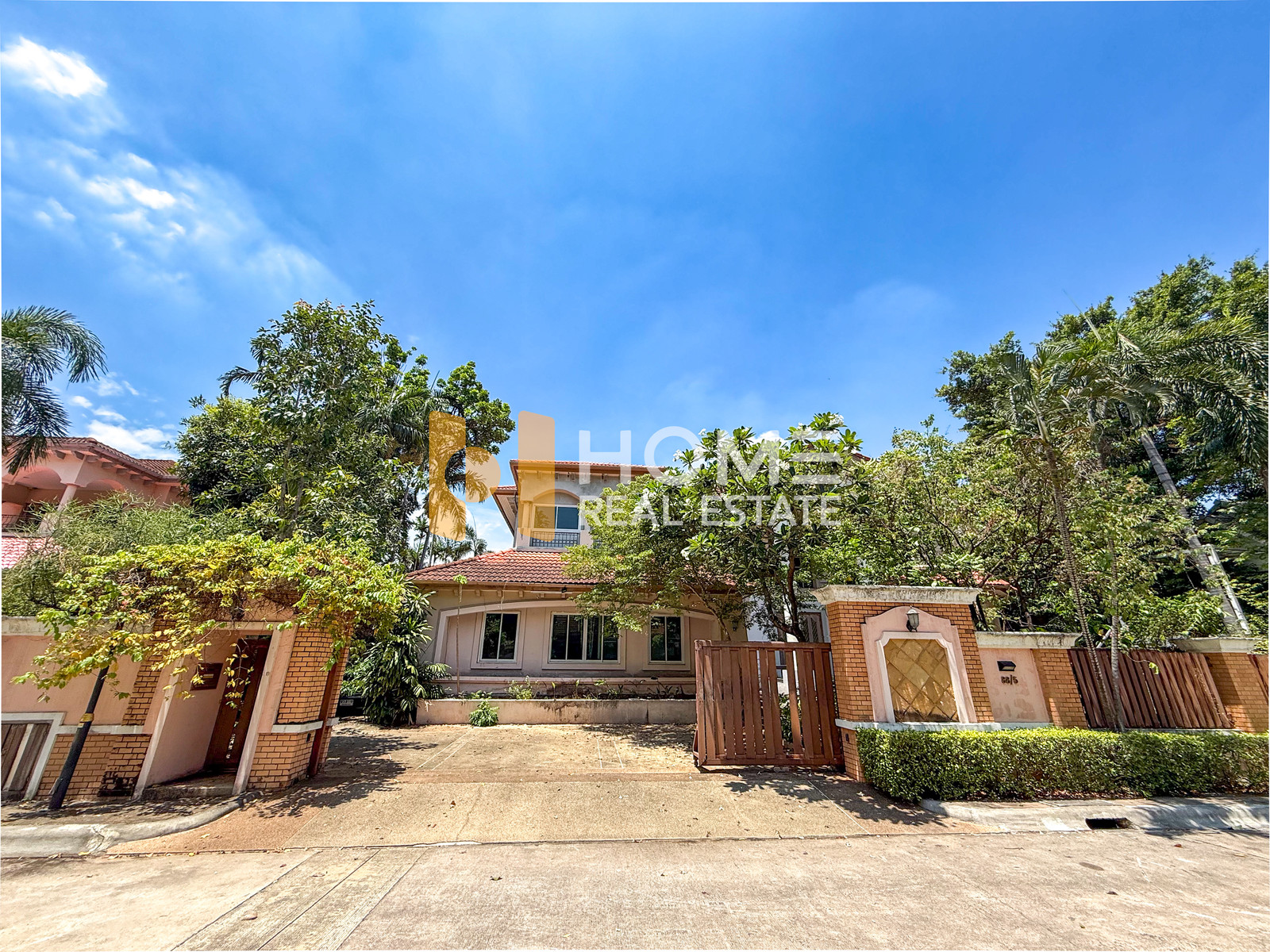 Prukpirom Regent Sukhumvit / 5 Bedrooms (FOR SALE) GNG210 Prukpirom Regent Sukhumvit / 5 Bedrooms (FOR SALE) GNG210