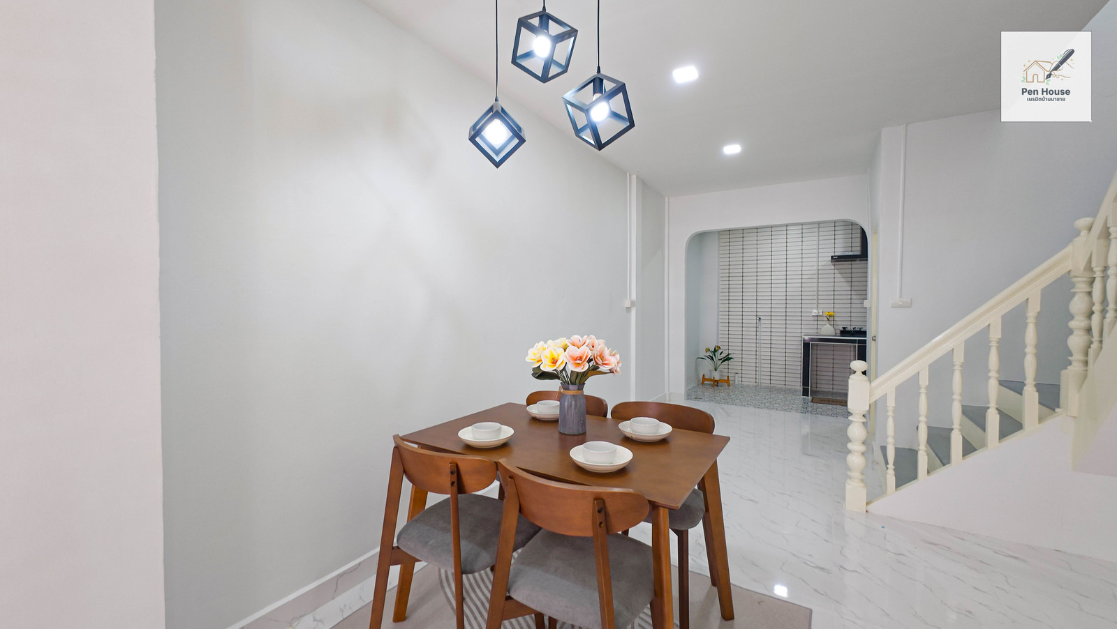2-story townhouse for sale, Sinthanee Village 3, Nuanchan 9 Ramintra location, newly renovated, ready to move in. – รูปที่ 4
