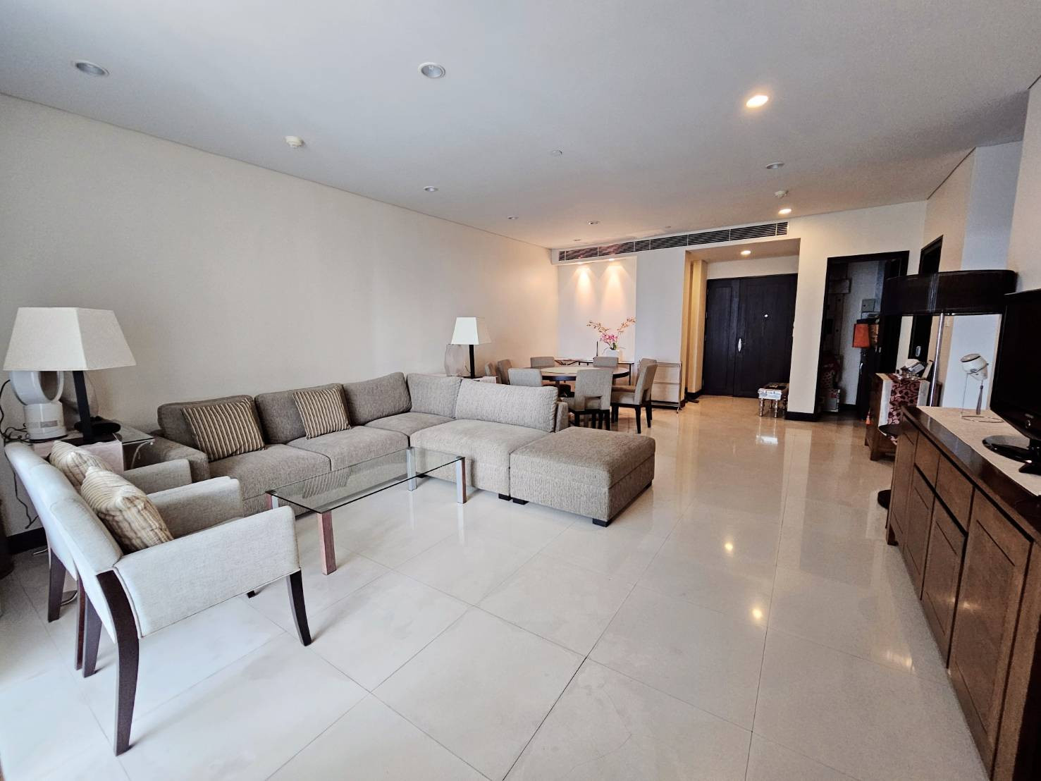 SALE CONDO The Park Chidlom, 2 Bed size 158 sqm. SALE CONDO The Park Chidlom, 2 Bed size 158 sqm.