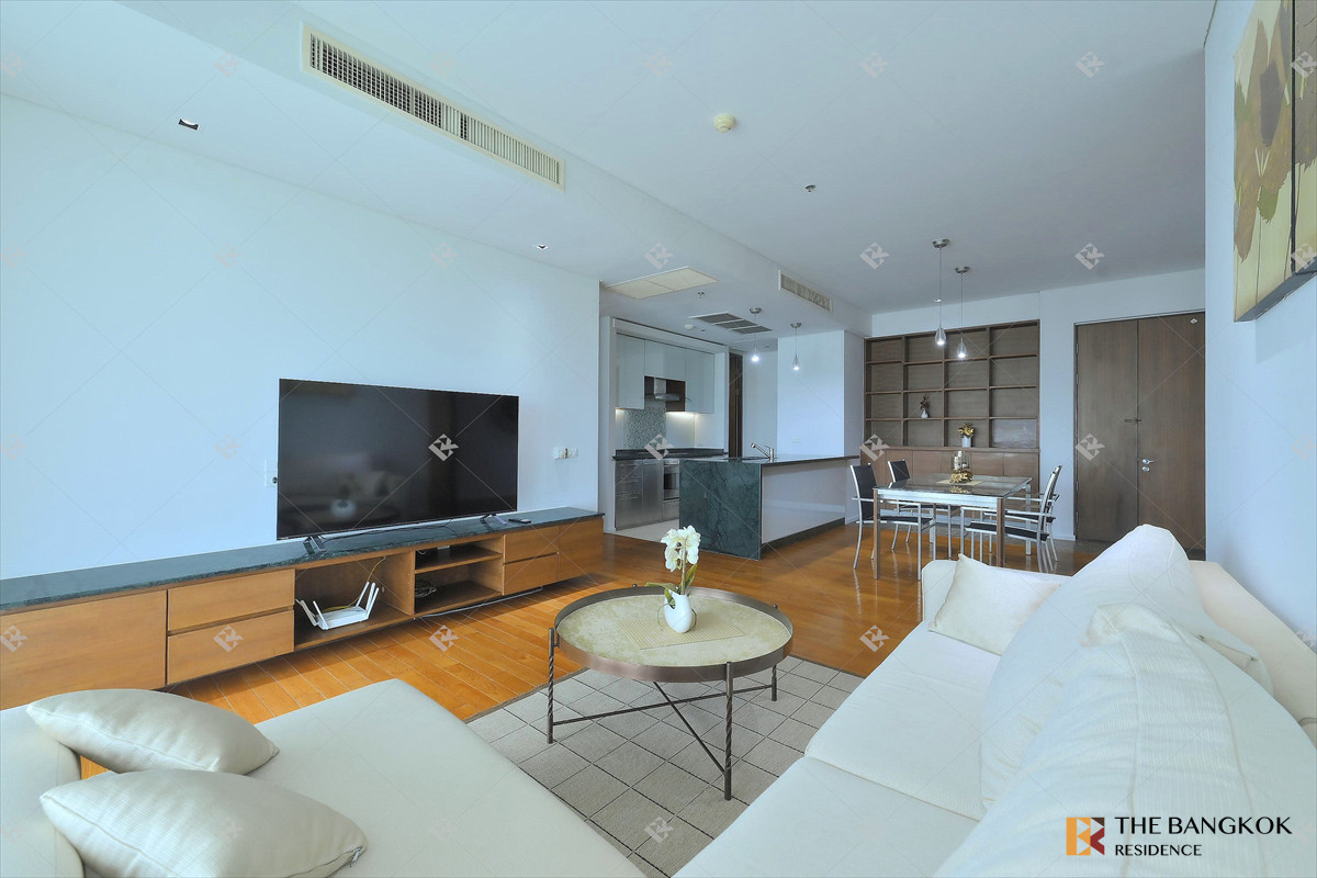  Rental Condo 🌇 The Lakes, 2BR 109 sq.m. 90K 💎 Beautiful Warm-Toned Unit, Prime City Location, Near BTS Asok 