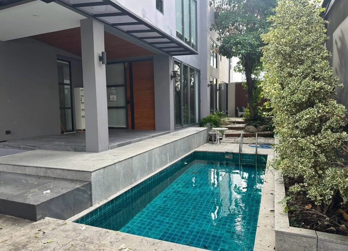 ปล่อยเช่า วิลล่า ปรีดีพนมยงค์ สุขุมวิท 71 ใกล้ โรงเรียนนานาชาติ St. Andrews และ Bangkok Prep ปล่อยเช่า วิลล่า ปรีดีพนมยงค์ สุขุมวิท 71 ใกล้ โรงเรียนนานาชาติ St. Andrews และ Bangkok Prep