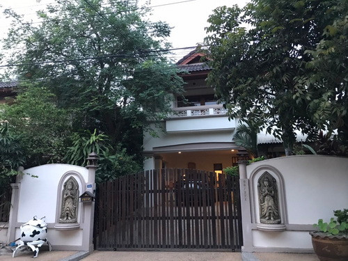 ID 1832 house for rent Perfect place ID 1832 house for rent Perfect place