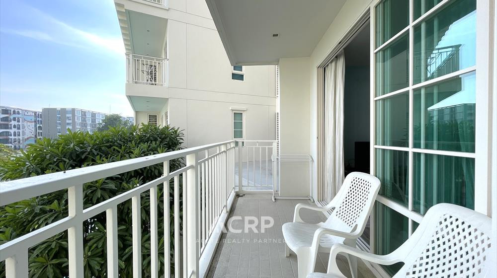 Summer condo Hua Hin for rent and sale. Only 200 meters to the beach