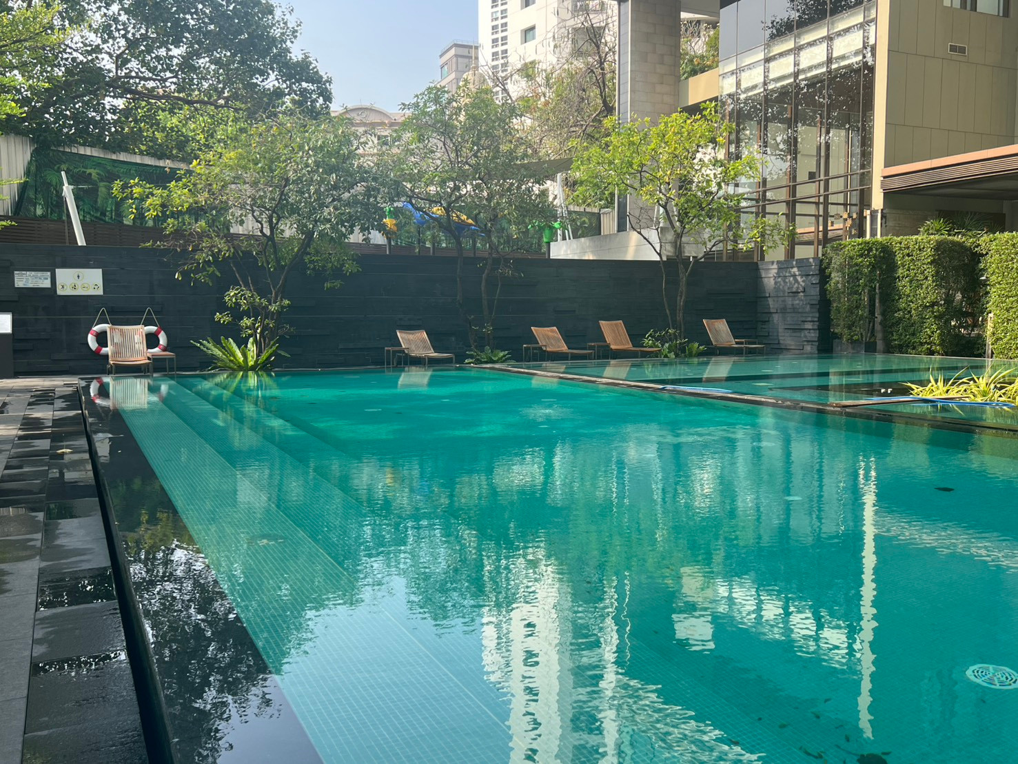 9.6 ล้าน ได้ 65 ตร.ม. ใจกลางพร้อมพงษ์ คุ้มกว่านี้ยาก – รูปที่ 2