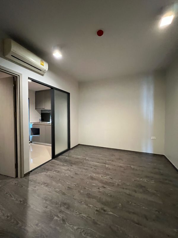 ขายด่วน ราคาขาดทุน 1 ห้องนอน 32 ตรม. ชั้นสูง Ideo Sukhumvit 93 ติด BTS บางจาก 