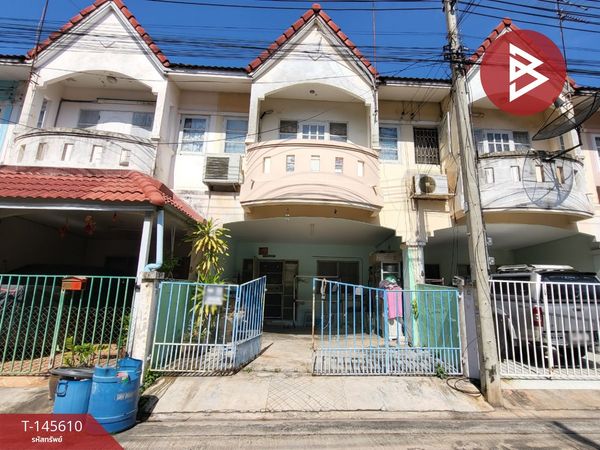 Townhouse for sale Wiset Suk Nakhon Village Phanthai Norasing Samut Sakhon