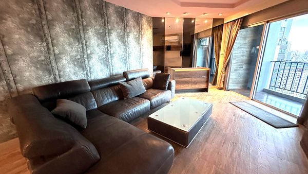 Belle Grand Rama 9, large room, 2 bedrooms, with tenant for 1 year, suitable for investors.