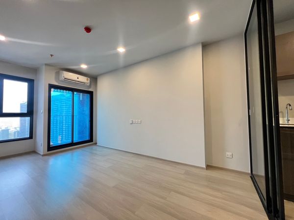 For Sale👉คอนโด Life Phahon ladprao ตรงข้ามเซ็นทรัลลาดพร้าว เดินทางสะดวกใกล้ BTS