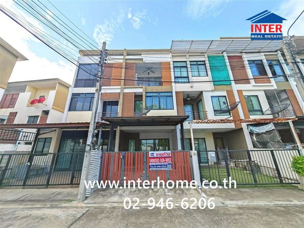 Townhouse, 3 floors, 17.1 sq m, Signature Village, Phetkasem 69, near Kornpitak Suksa School. Soi Phetkasem 69, Phetkasem Road, Nong Khaem District, Bangkok