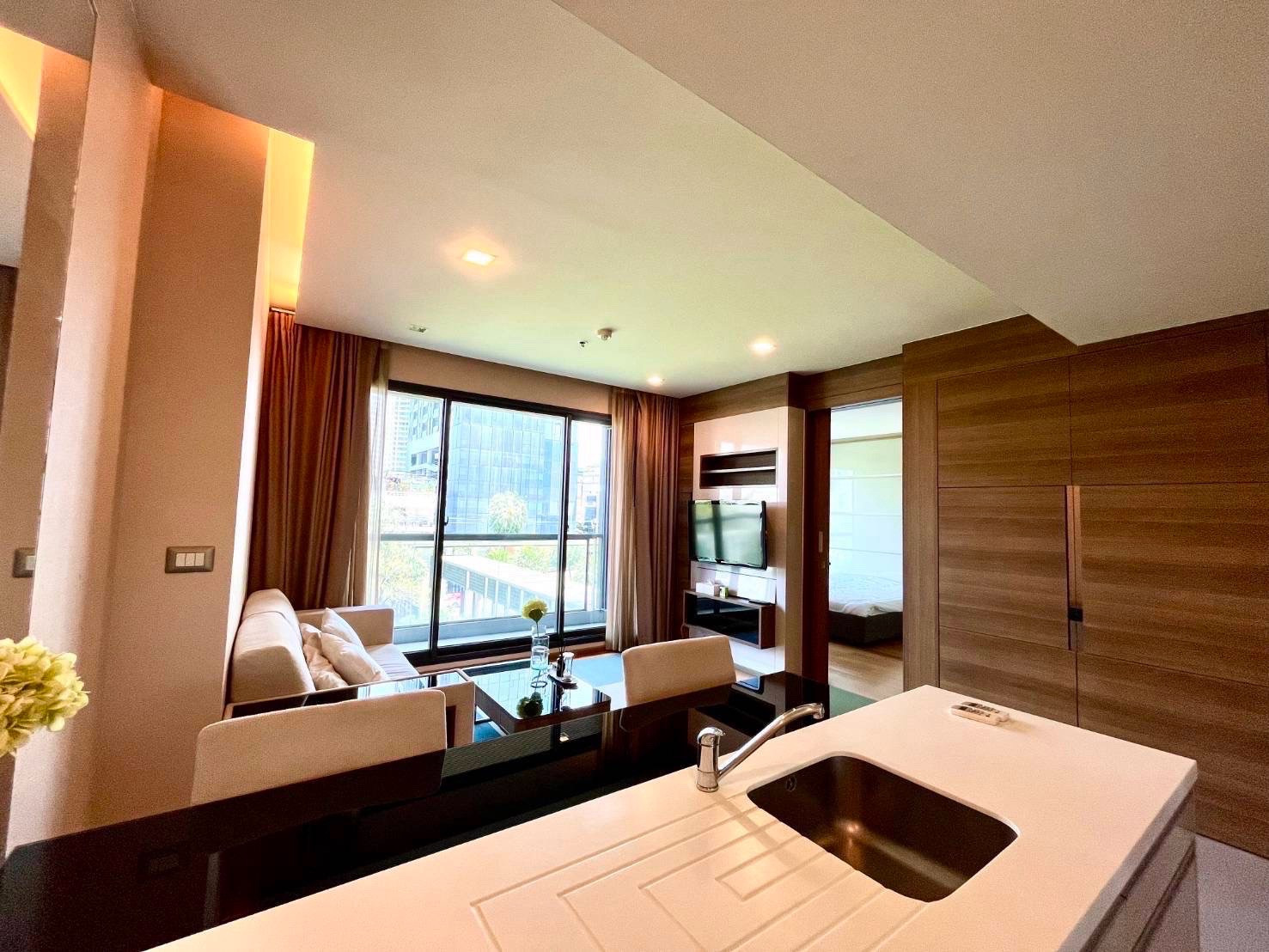 🔥For Rent 🔥1b1b  🚩The Address Sathorn Condo ✅Pls Call ✅+66972422655