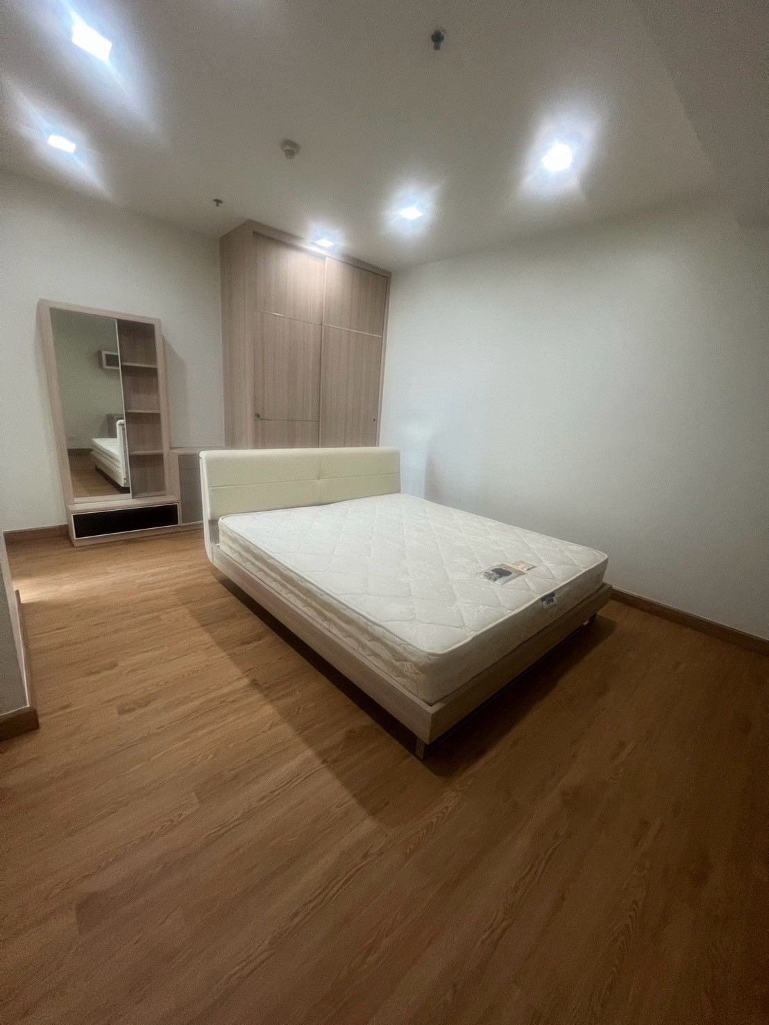 nusasiri grand condo / for rent 2bed 123sqm 50,000 bath / 0632717888 Linephone Whatapp Wechat nusasiri grand condo / for rent 2bed 123sqm 50,000 bath / 0632717888 Linephone Whatapp Wechat