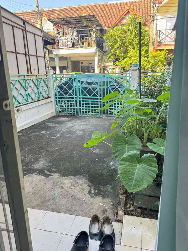 2-story townhome for sale, Poonsin Thani Village 3, Romklao-Lat Krabang. If interested, contact 082-3223695. – รูปที่ 4
