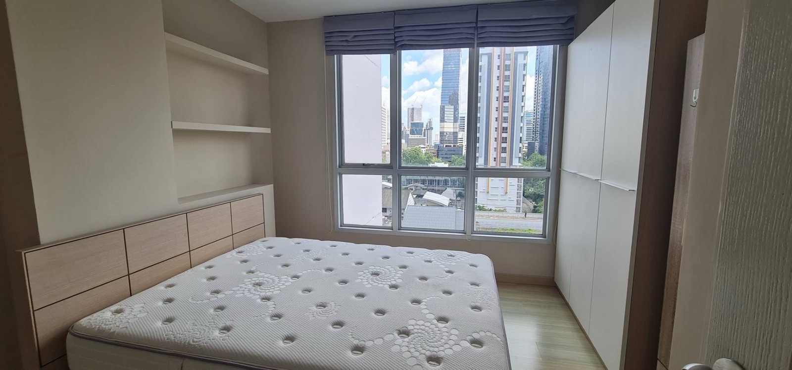 Sale Life@sathorn10 /1bed 37sqm 4,000,000bath / view no block / 0632717888 linephone whatapp wechat Sale Life@sathorn10 /1bed 37sqm 4,000,000bath / view no block / 0632717888 linephone whatapp wechat