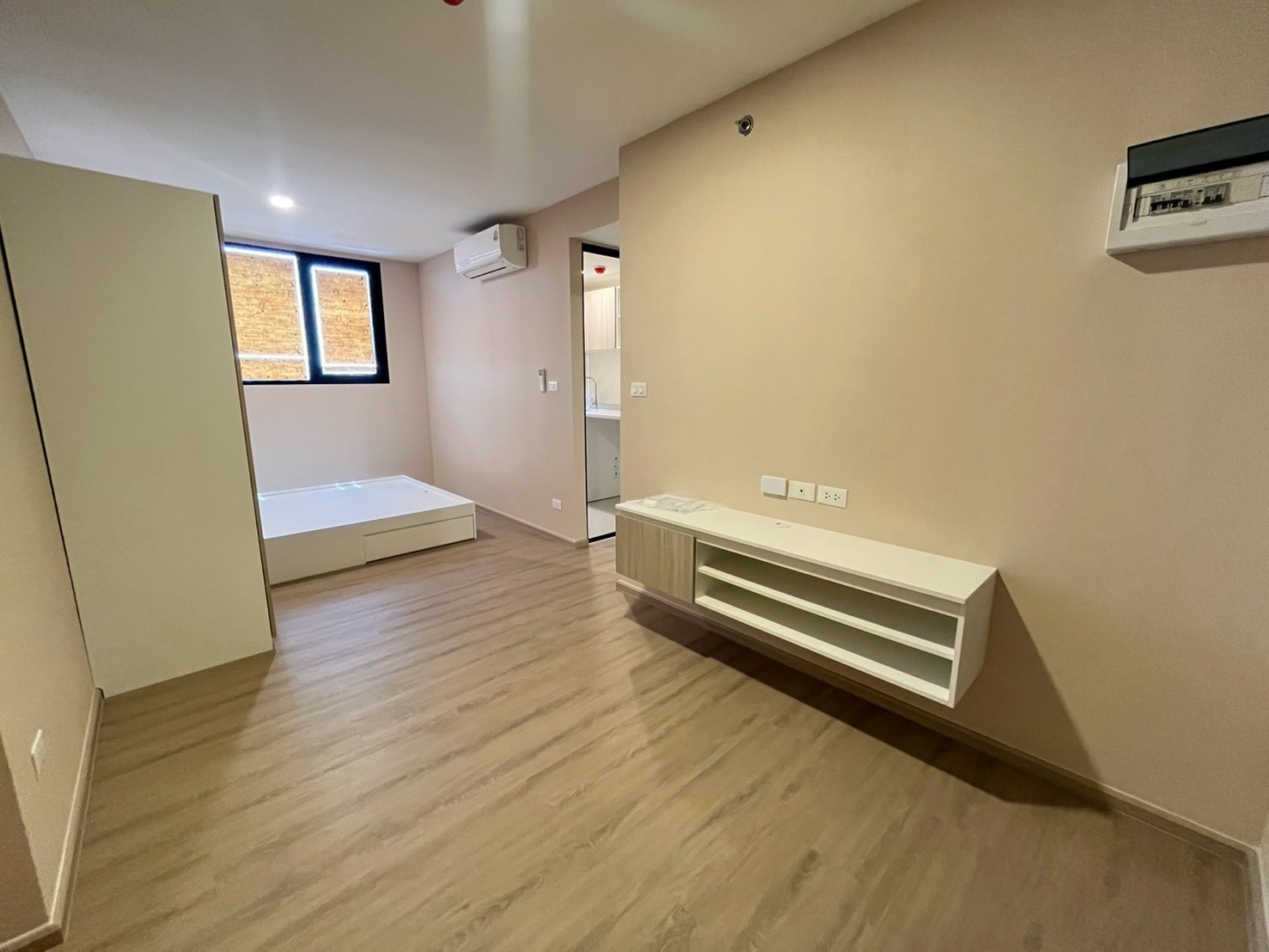 💜 For rent 🚫NOT PET-FRIENDLY 📍 The Origin Sukhumvit Praksa 💸 only 12,000 baht/month* 💜 For rent 🚫NOT PET-FRIENDLY 📍 The Origin Sukhumvit Praksa 💸 only 12,000 baht/month*